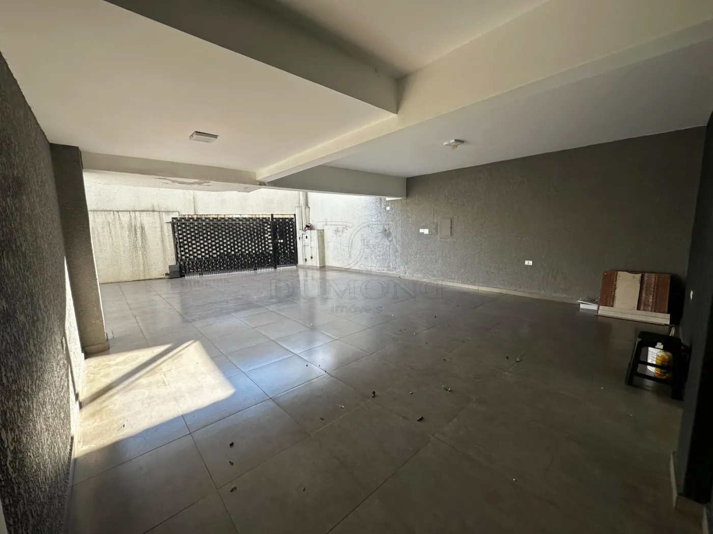 SOBRADO PARA LOCAÇÃO - JARDIM POLO CENTRO COM 3 QUARTOS
