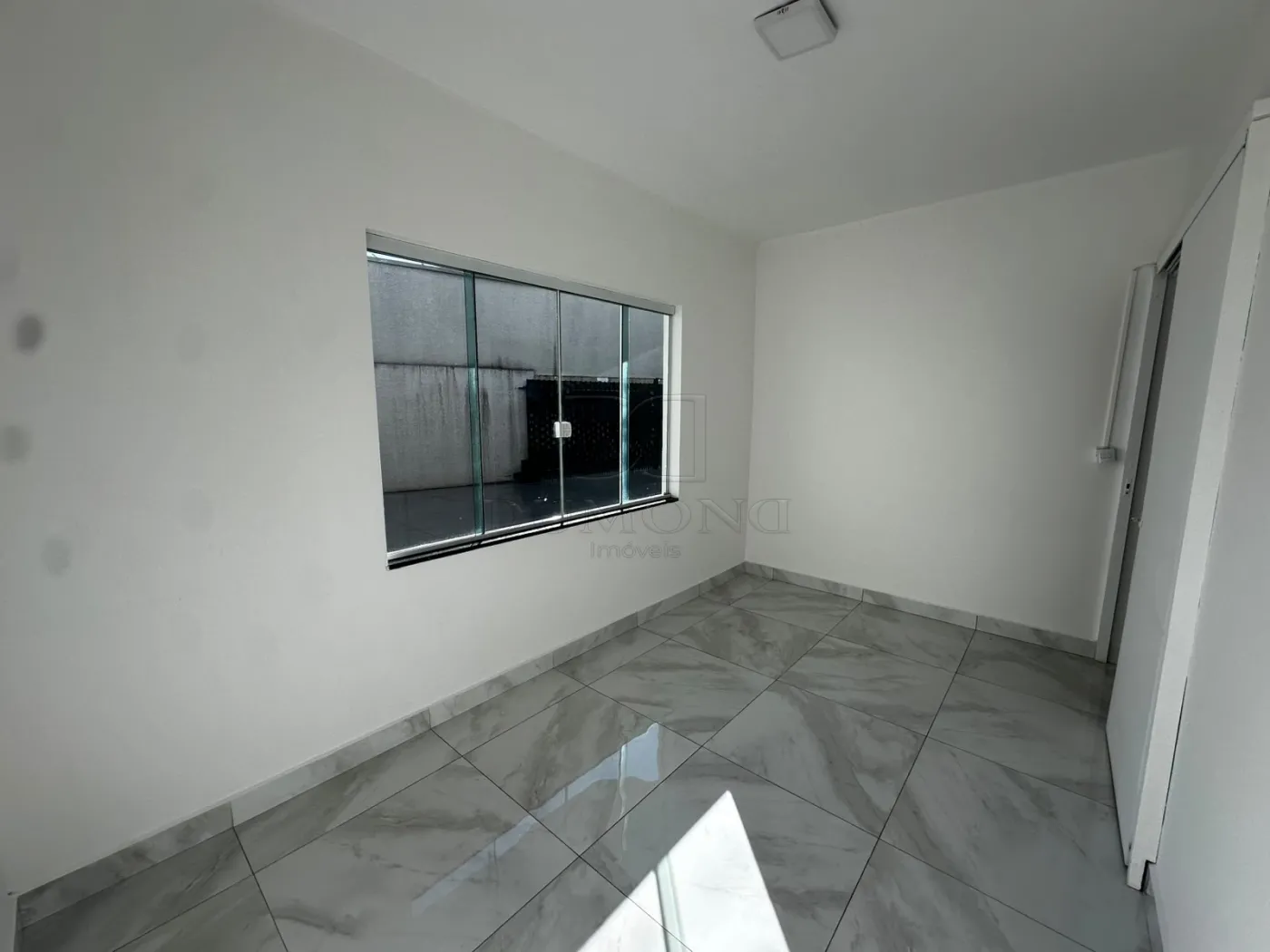 SOBRADO PARA LOCAÇÃO - JARDIM POLO CENTRO COM 3 QUARTOS