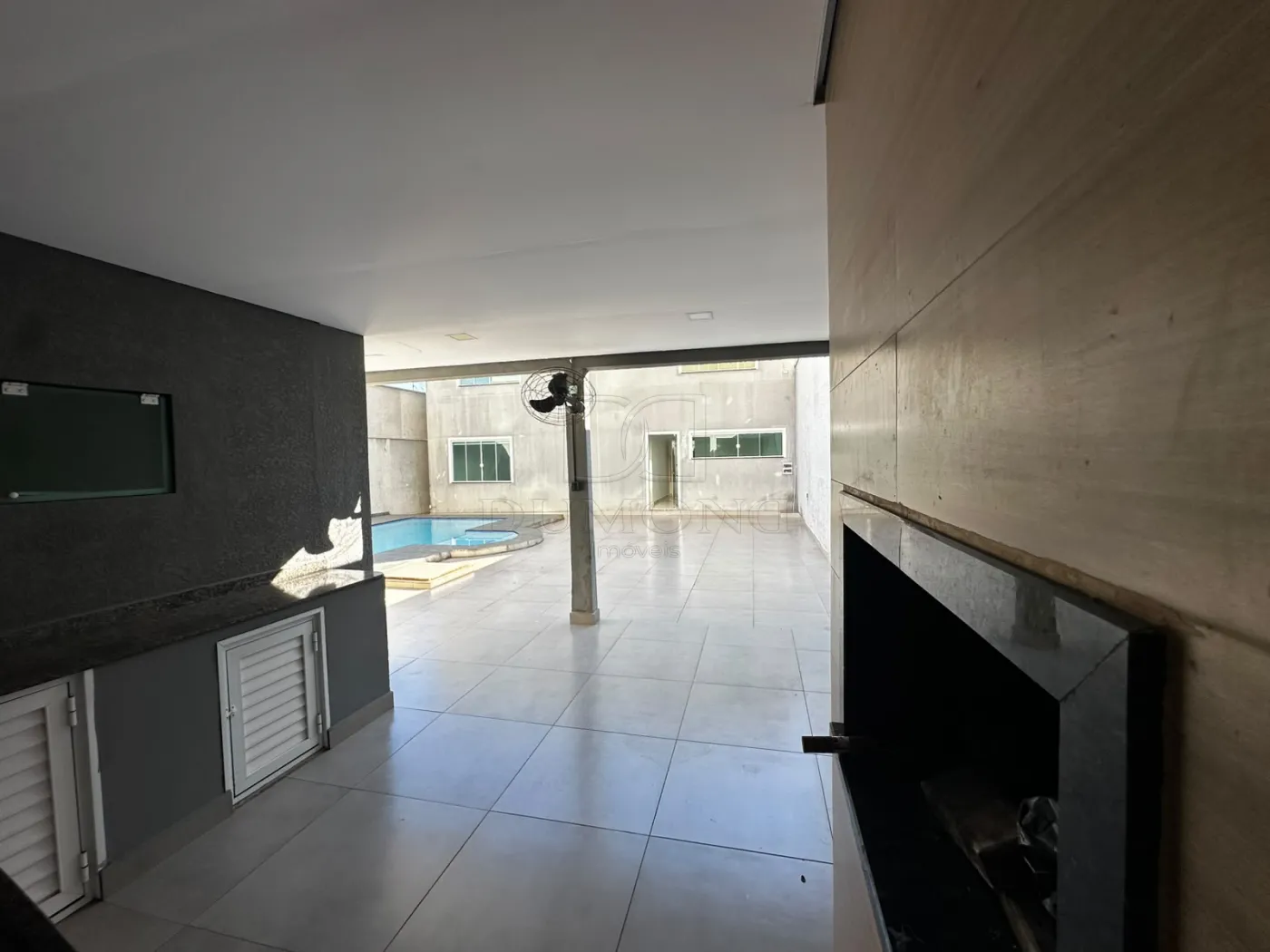 SOBRADO PARA LOCAÇÃO - JARDIM POLO CENTRO COM 3 QUARTOS