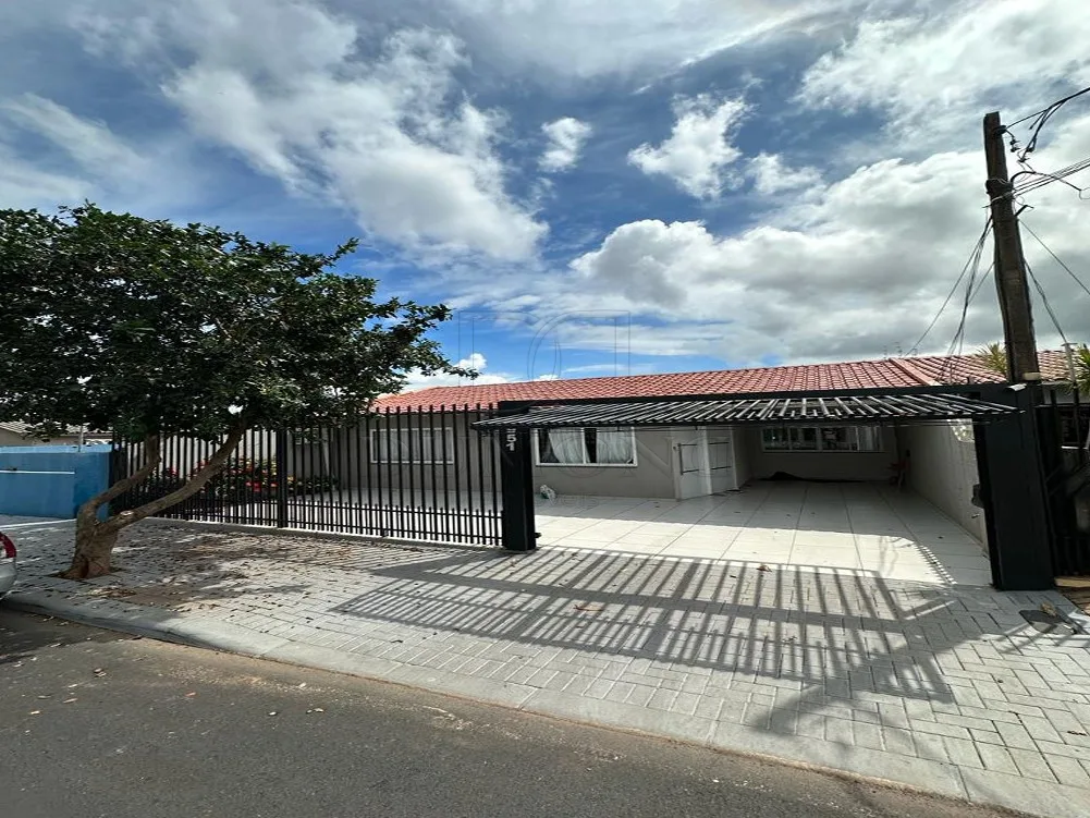 LINDA CASA A VENDA NO LANCASTER, CONFORTO, SOFISTICAÇÃO E EXCELENTE LOCALIZAÇÃO.