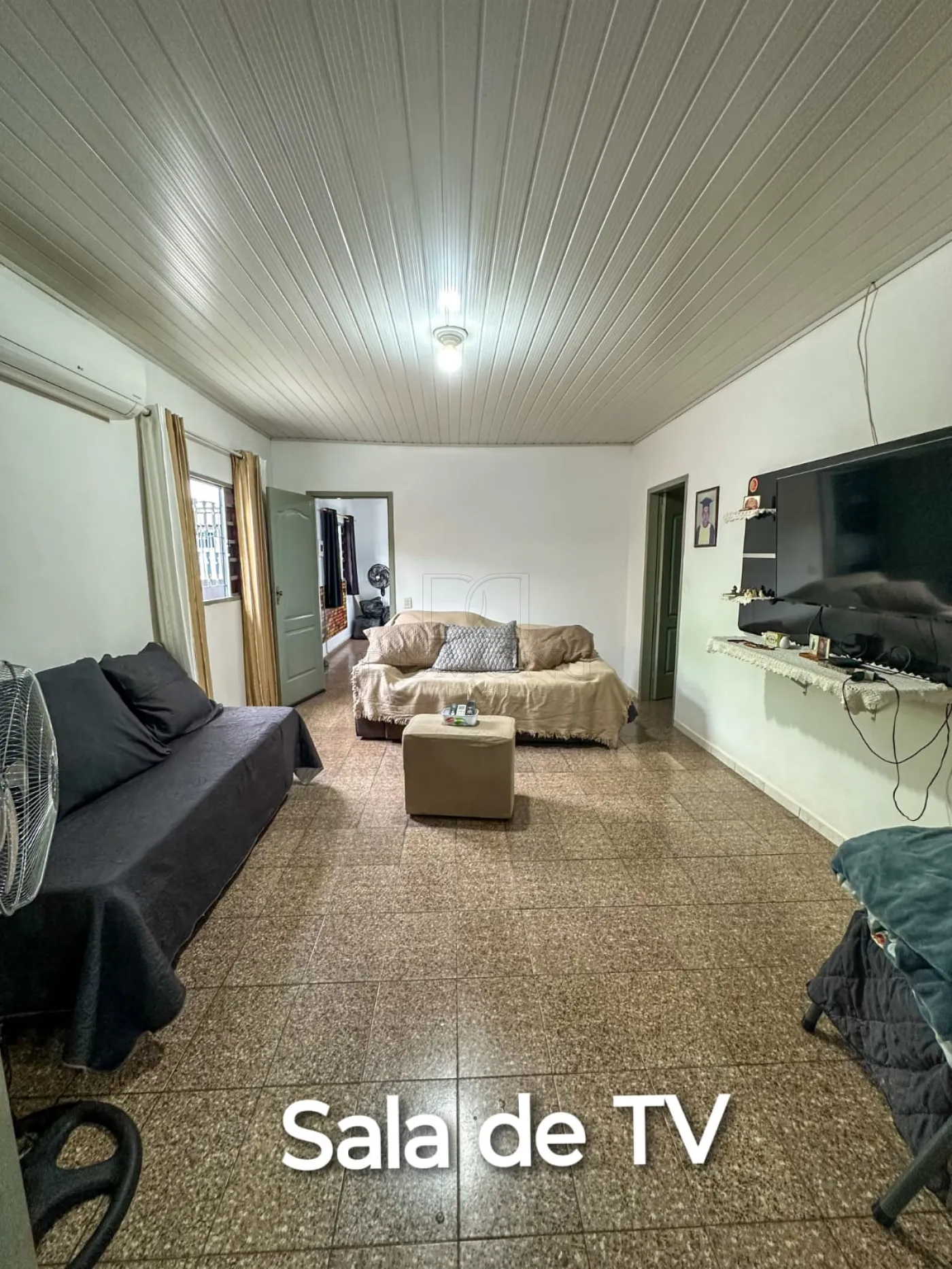 Casa Ampla com Estrutura Residencial e Comercial