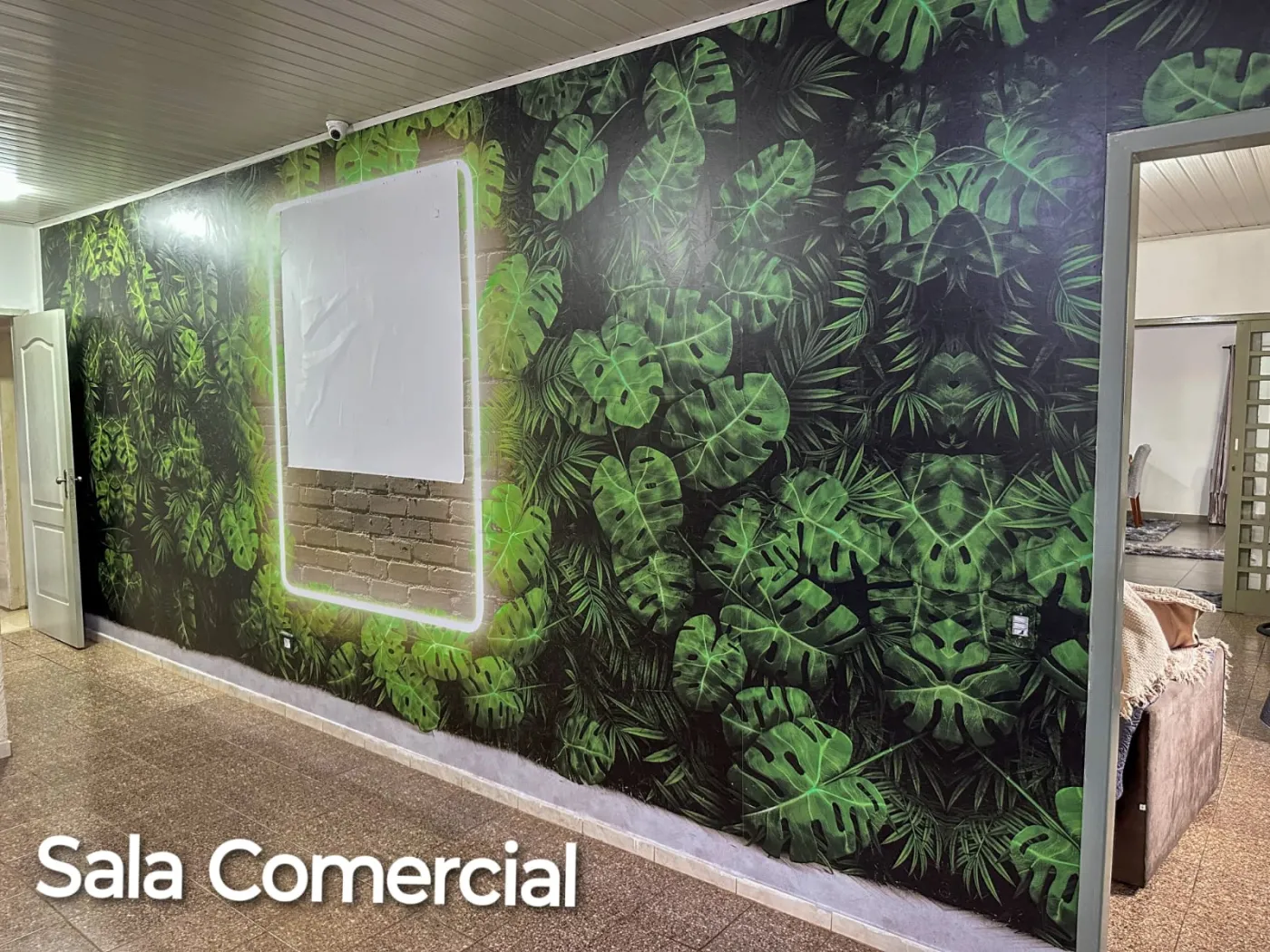 Casa Ampla com Estrutura Residencial e Comercial