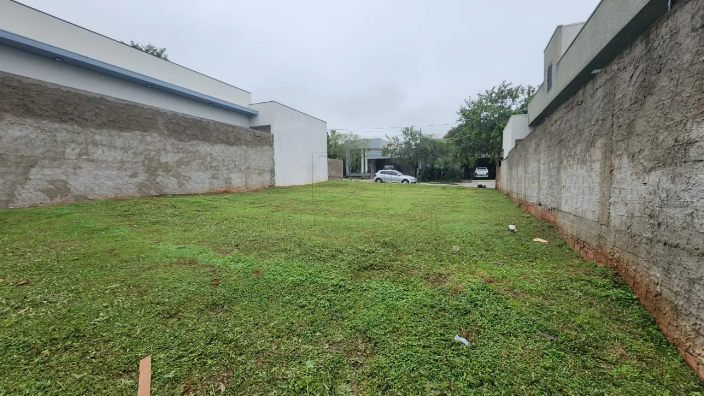 TERRENO RESIDENCIAL NO CONDOMÍNIO HORIZONTAL FECHADO ARARAS DE 300 M² EM FOZ DO IGUAÇU/PR