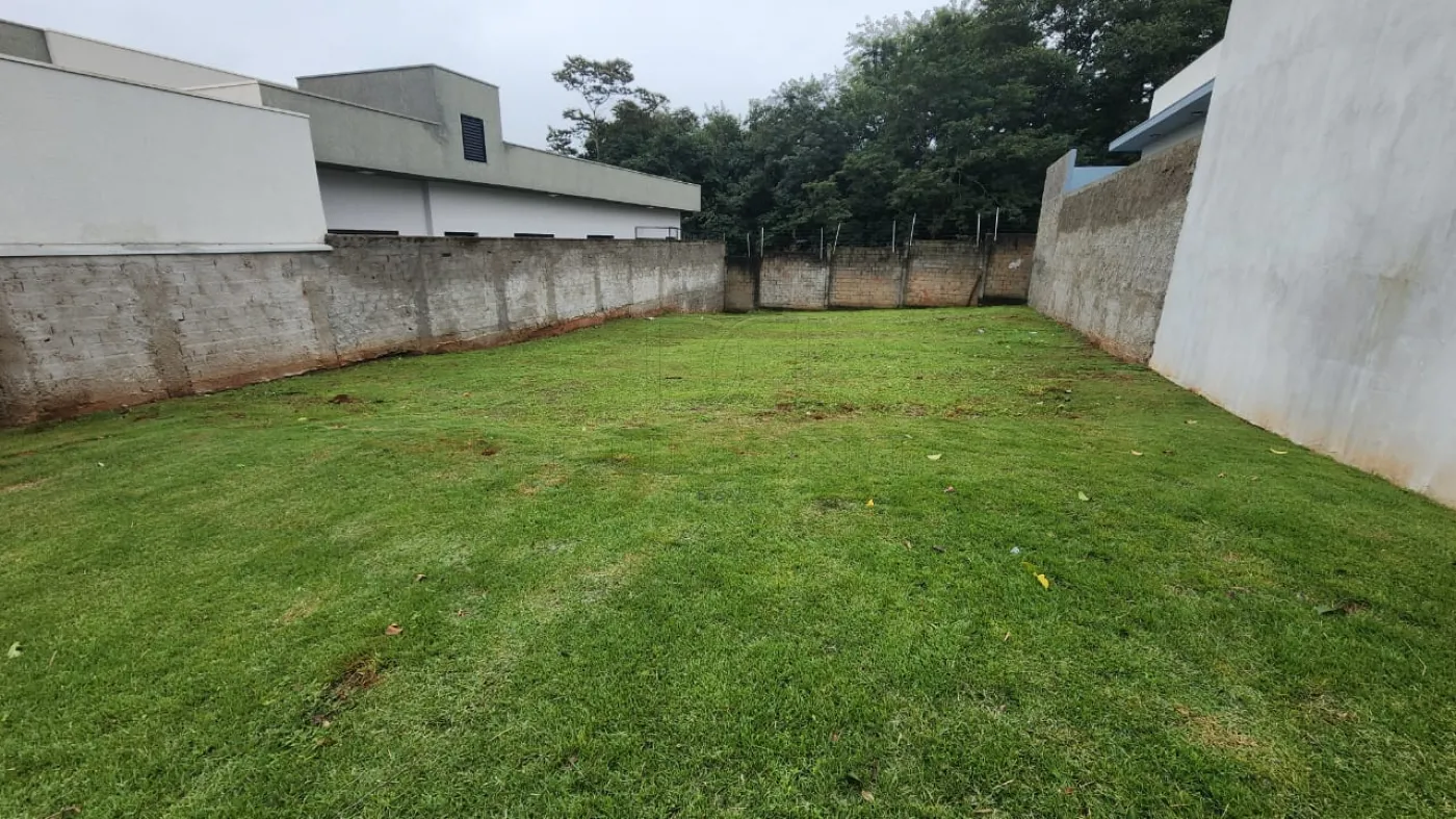 TERRENO RESIDENCIAL NO CONDOMÍNIO HORIZONTAL FECHADO ARARAS DE 300 M² EM FOZ DO IGUAÇU/PR