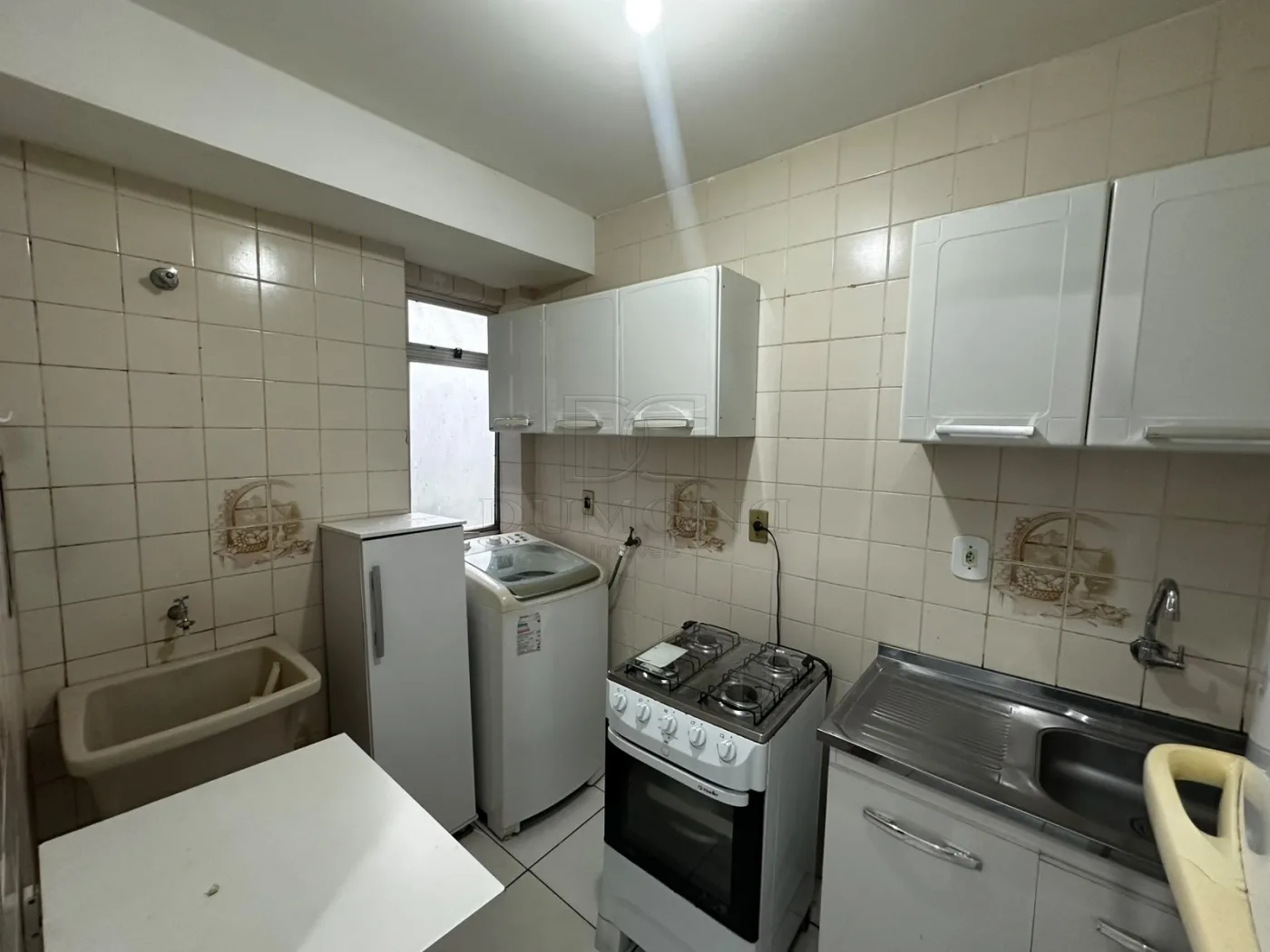 Apartamento no Edifício Cheverny, Centro de Foz do Iguaçu - PR