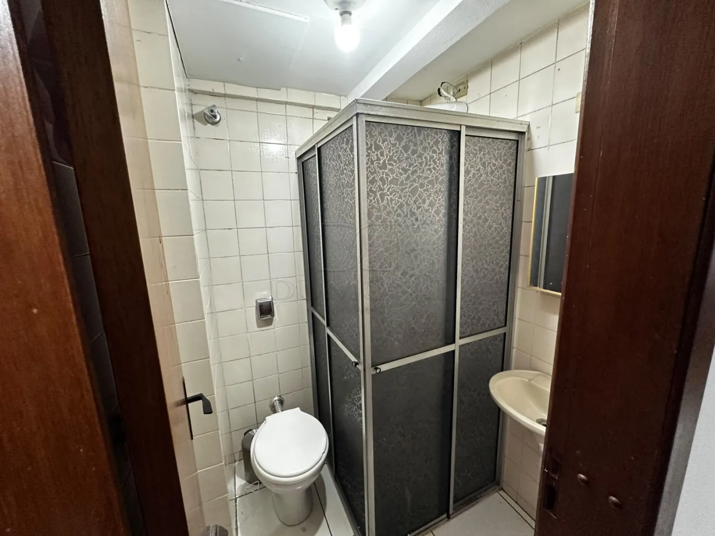 Apartamento no Edifício Cheverny, Centro de Foz do Iguaçu - PR