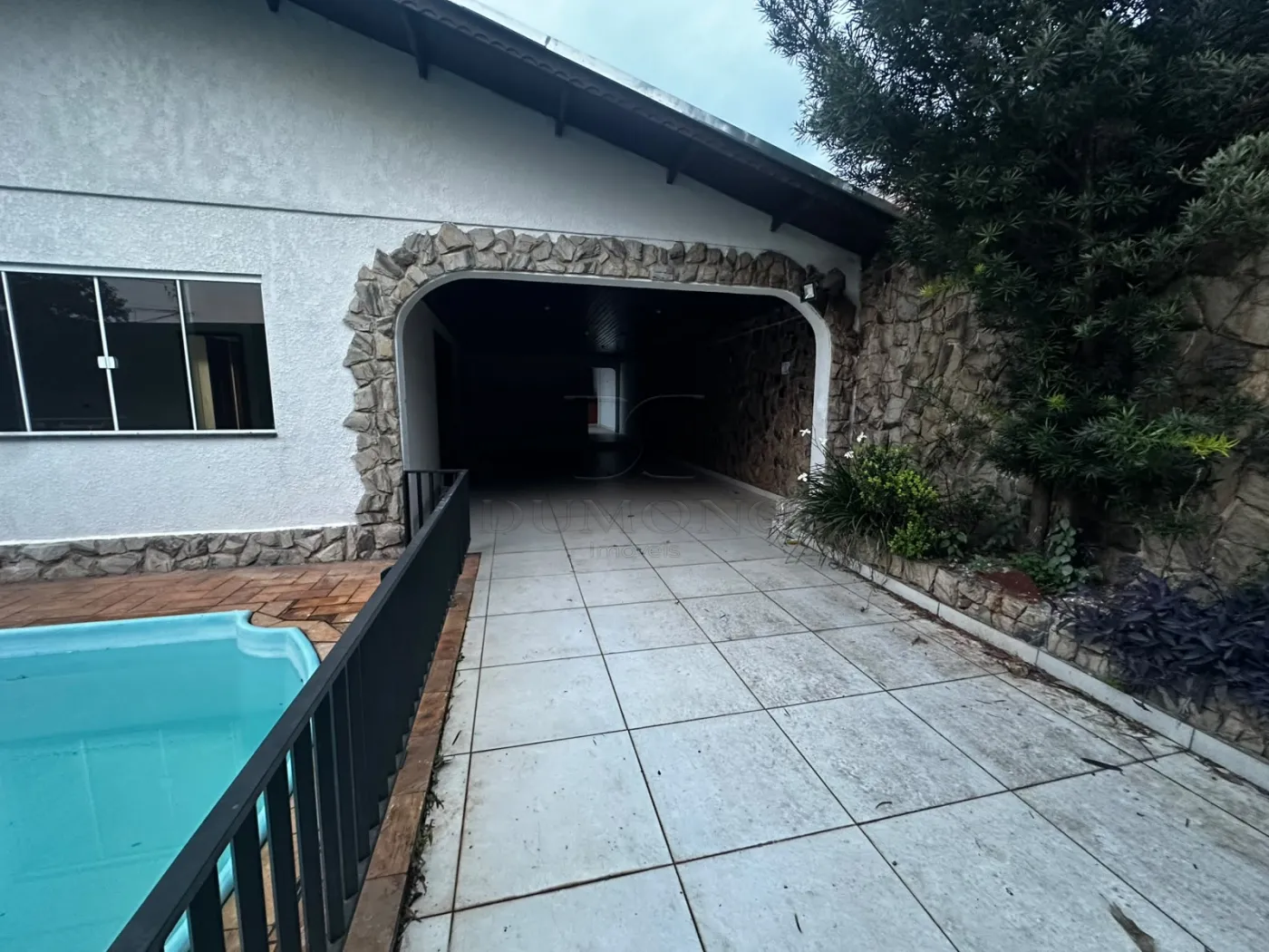 Casa com 3 dormitórios, sendo 2 suítes, para alugar por R$ 5.500/mês - Conjunto Libra - Foz do Iguaçu/PR