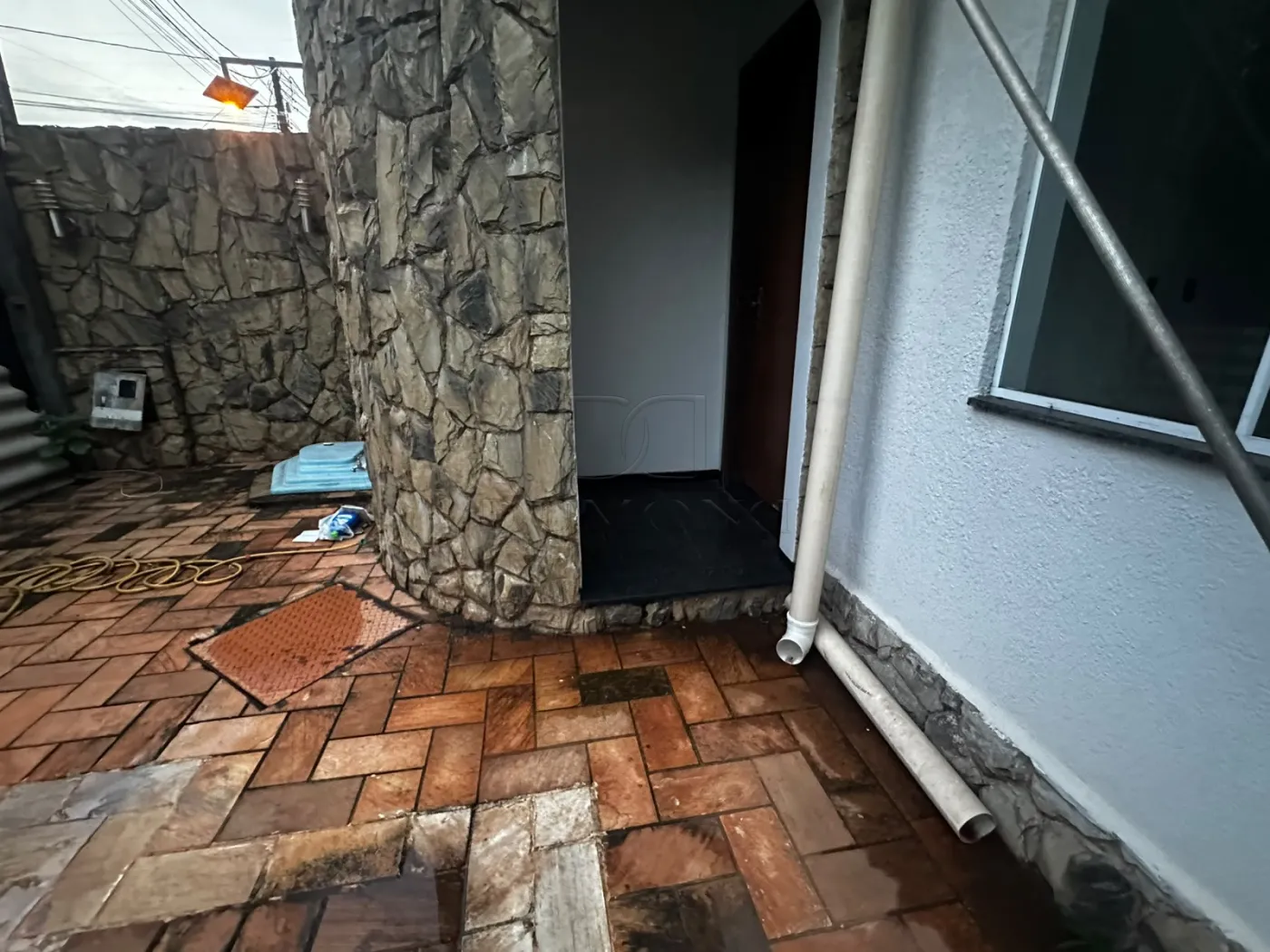 Casa com 3 dormitórios, sendo 2 suítes, para alugar por R$ 5.500/mês - Conjunto Libra - Foz do Iguaçu/PR
