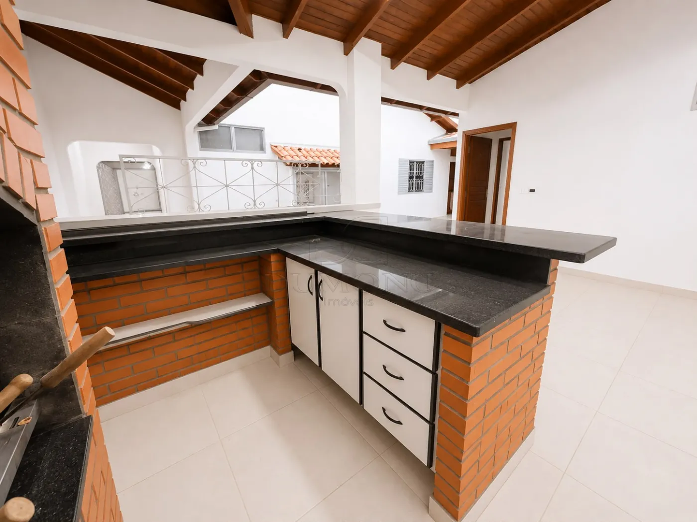 Casa com 3 dormitórios, sendo 2 suítes, para locação no Conjunto Libra, Foz do Iguaçu/PR