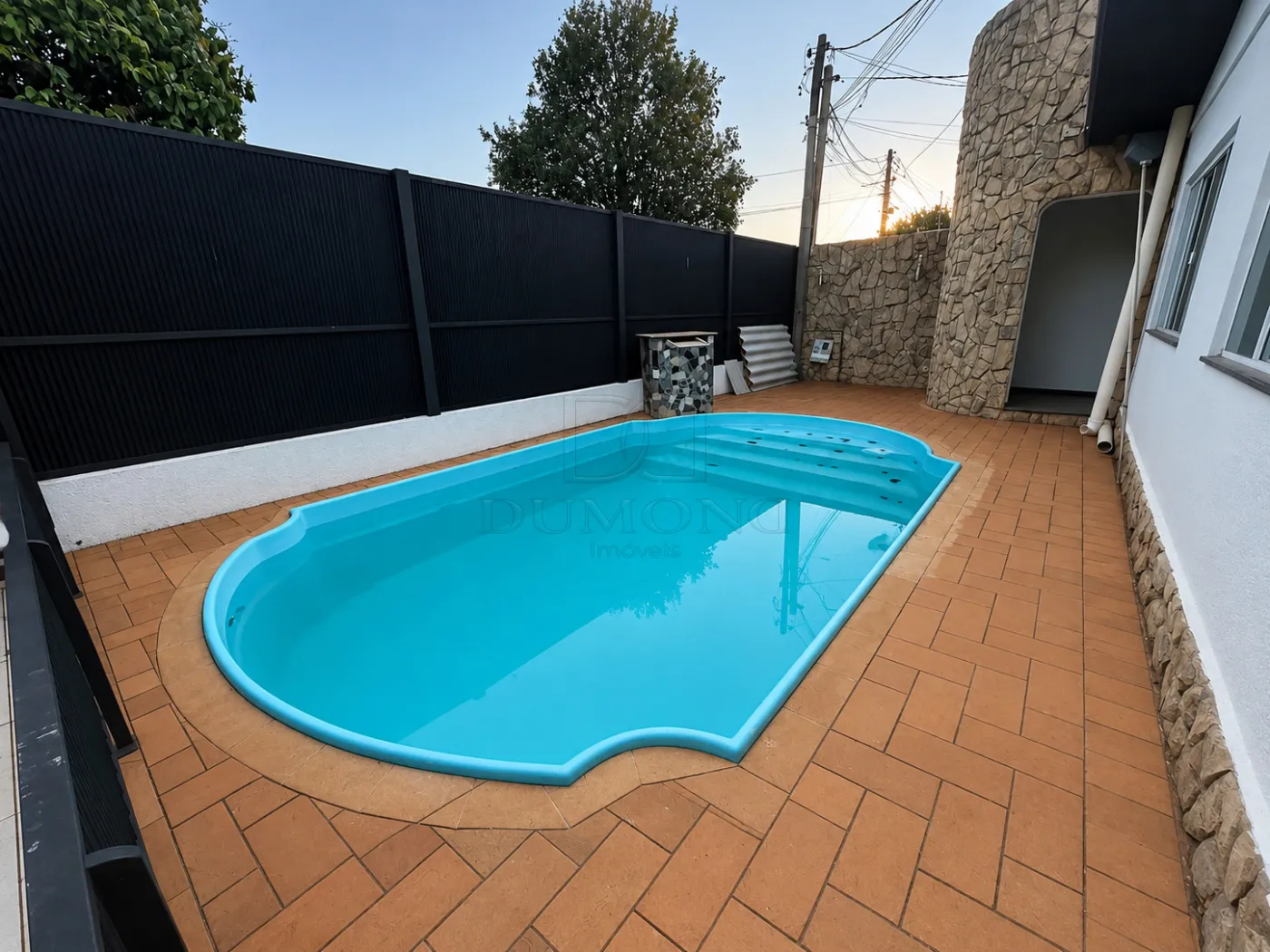 Casa com 3 dormitórios, sendo 2 suítes, para locação no Conjunto Libra, Foz do Iguaçu/PR