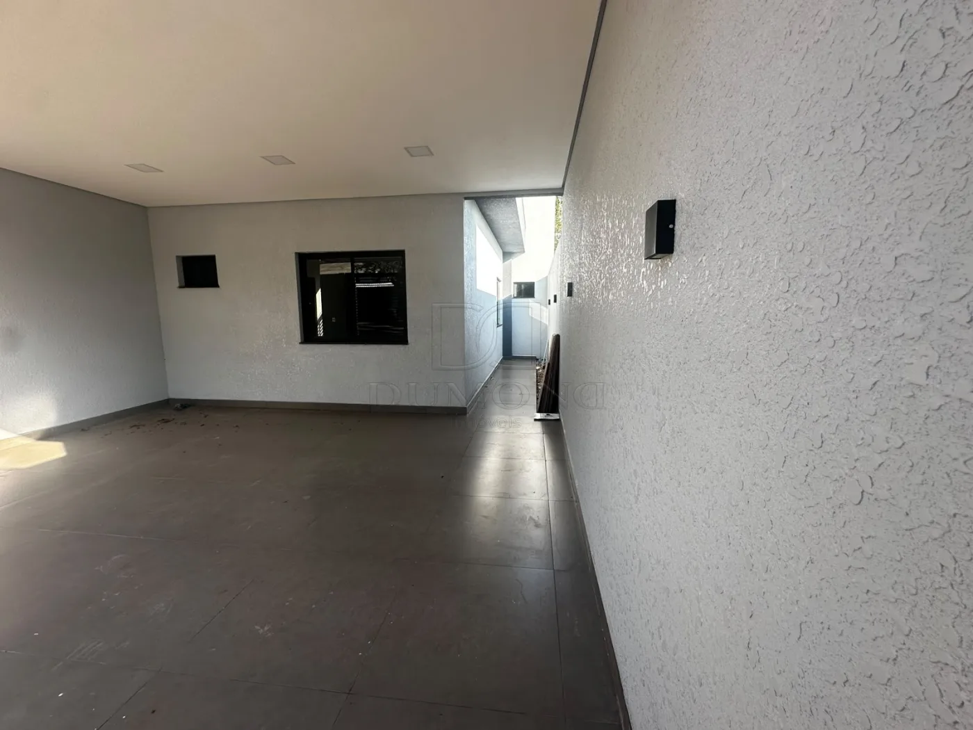 CASA À VENDA NO JARDIM AMERICA,2 dormitórios, sendo 1 suíte.