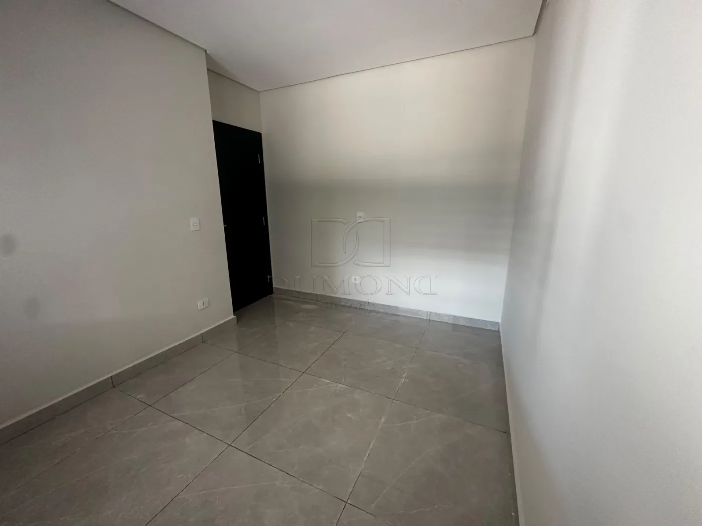CASA À VENDA NO JARDIM AMERICA,2 dormitórios, sendo 1 suíte.
