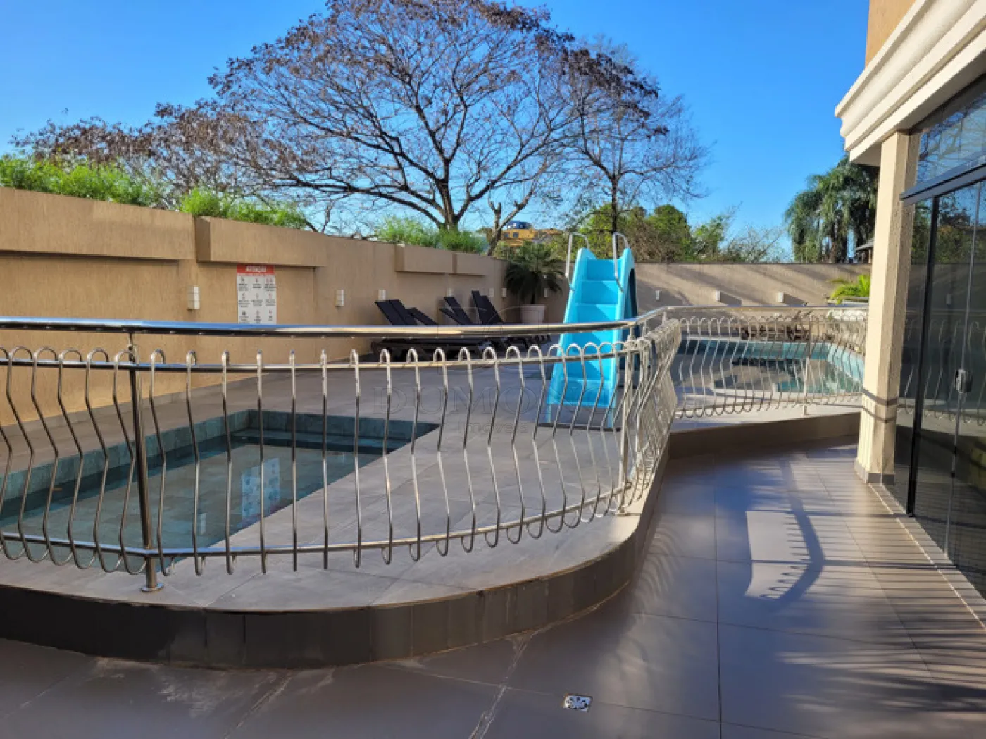 ALUGA-SE EXCELENTE APARTAMENTO NO CONDOMÍNIO RESIDENCIAL VIVALDI COM 108 M² EM FOZ DO IGUAÇU/PR