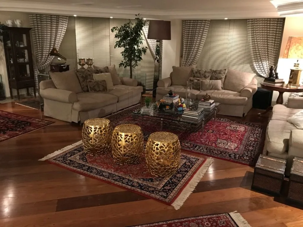 APARTAMENTO DE ALTO PADRÃO, TODO MOBILIADO, À VENDA E PARA LOCAÇÃO EM FOZ DO IGUAÇU!