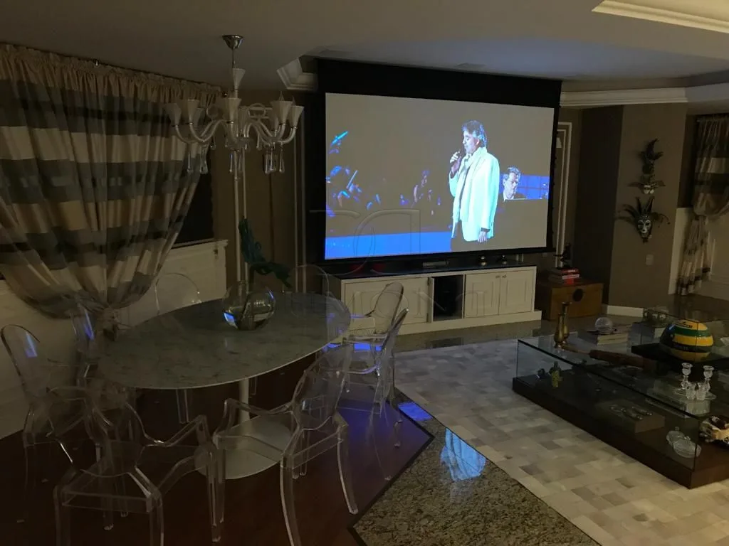 APARTAMENTO DE ALTO PADRÃO, TODO MOBILIADO, À VENDA E PARA LOCAÇÃO EM FOZ DO IGUAÇU!