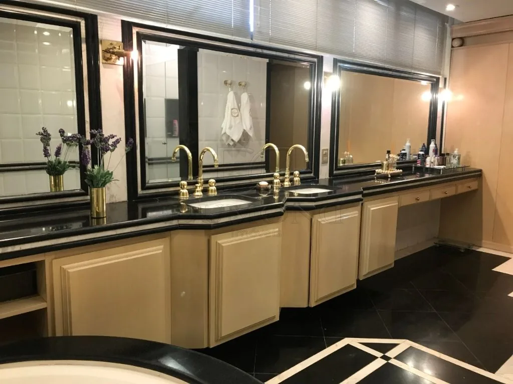 APARTAMENTO DE ALTO PADRÃO, TODO MOBILIADO, À VENDA E PARA LOCAÇÃO EM FOZ DO IGUAÇU!
