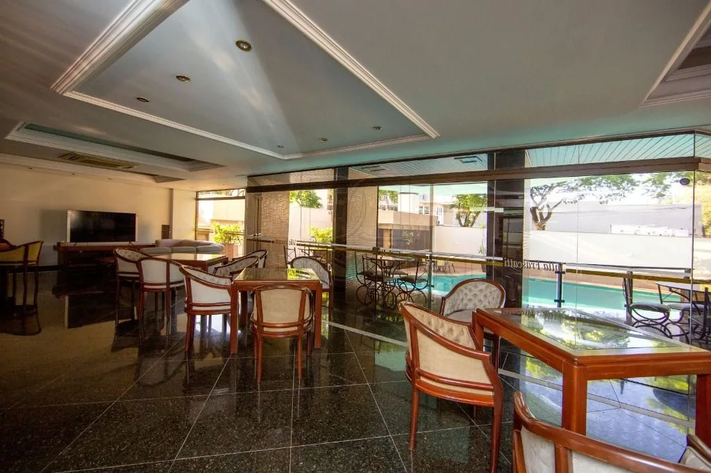APARTAMENTO DE ALTO PADRÃO, TODO MOBILIADO, À VENDA E PARA LOCAÇÃO EM FOZ DO IGUAÇU!