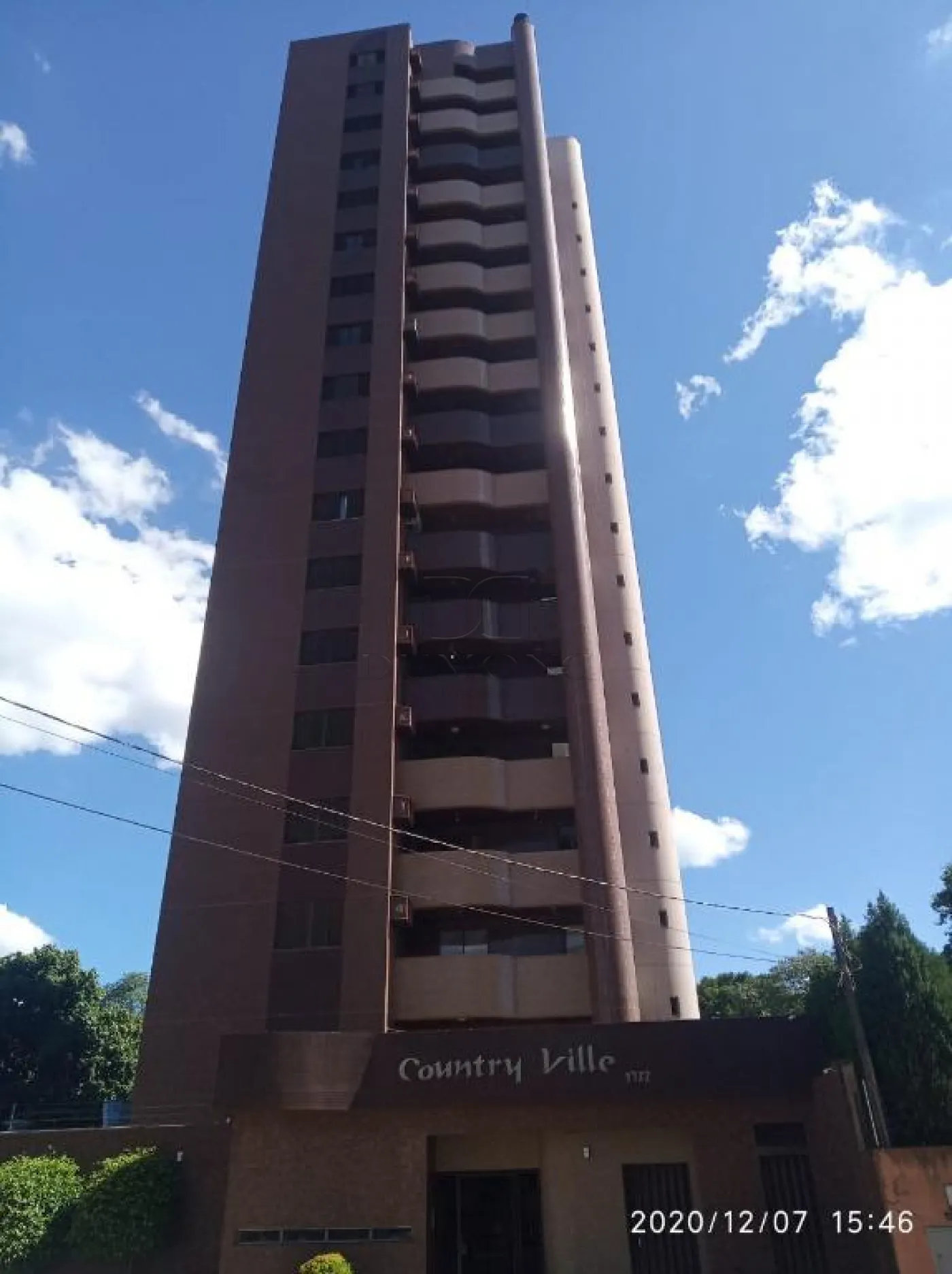 APARTAMENTO DE ALTO PADRÃO À VENDA E LOCAÇÃO NO EDIFÍCIO COUNTRY VILLE EM FOZ DO IGUAÇU!!
