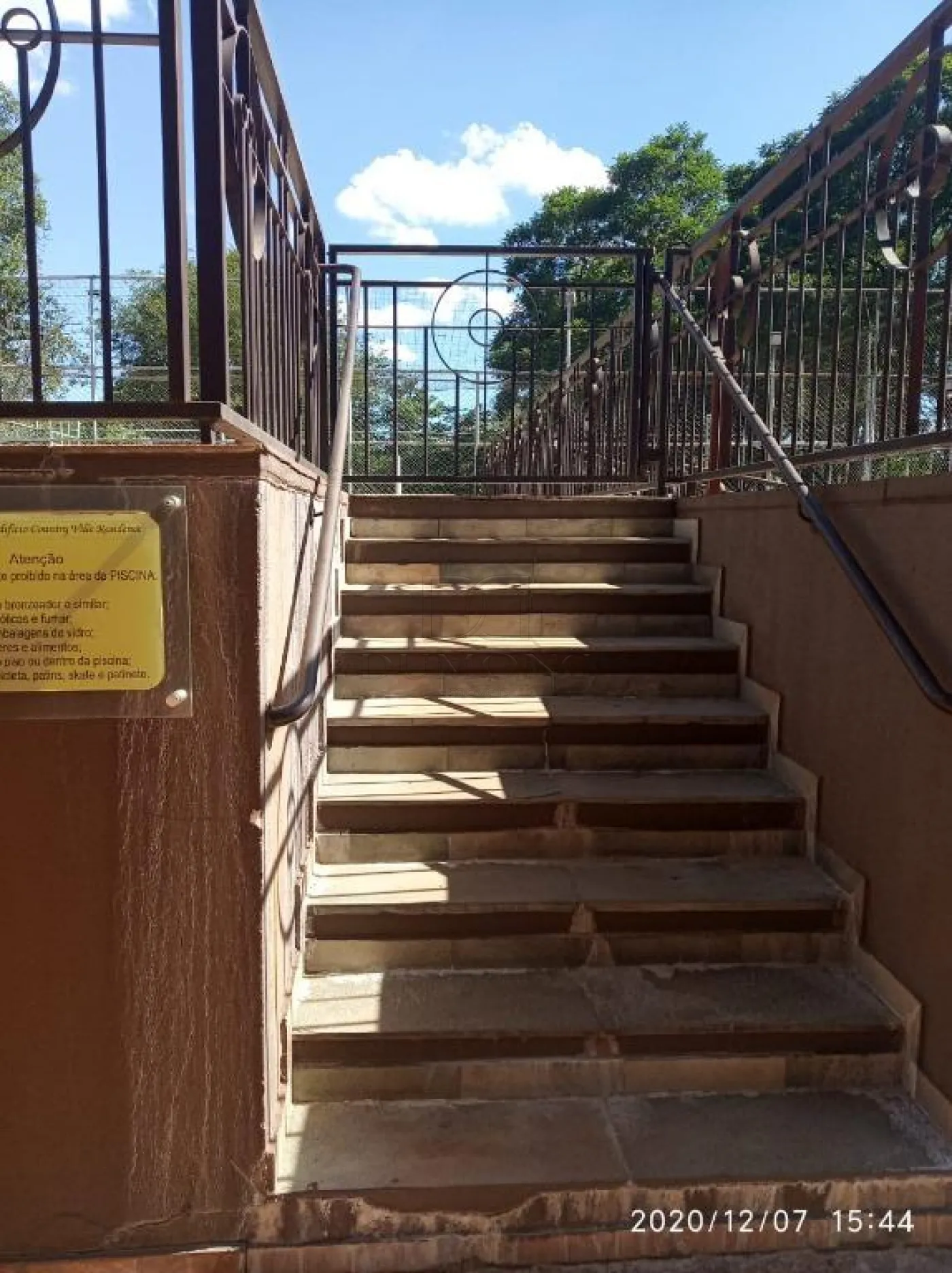 APARTAMENTO DE ALTO PADRÃO À VENDA E LOCAÇÃO NO EDIFÍCIO COUNTRY VILLE EM FOZ DO IGUAÇU!!