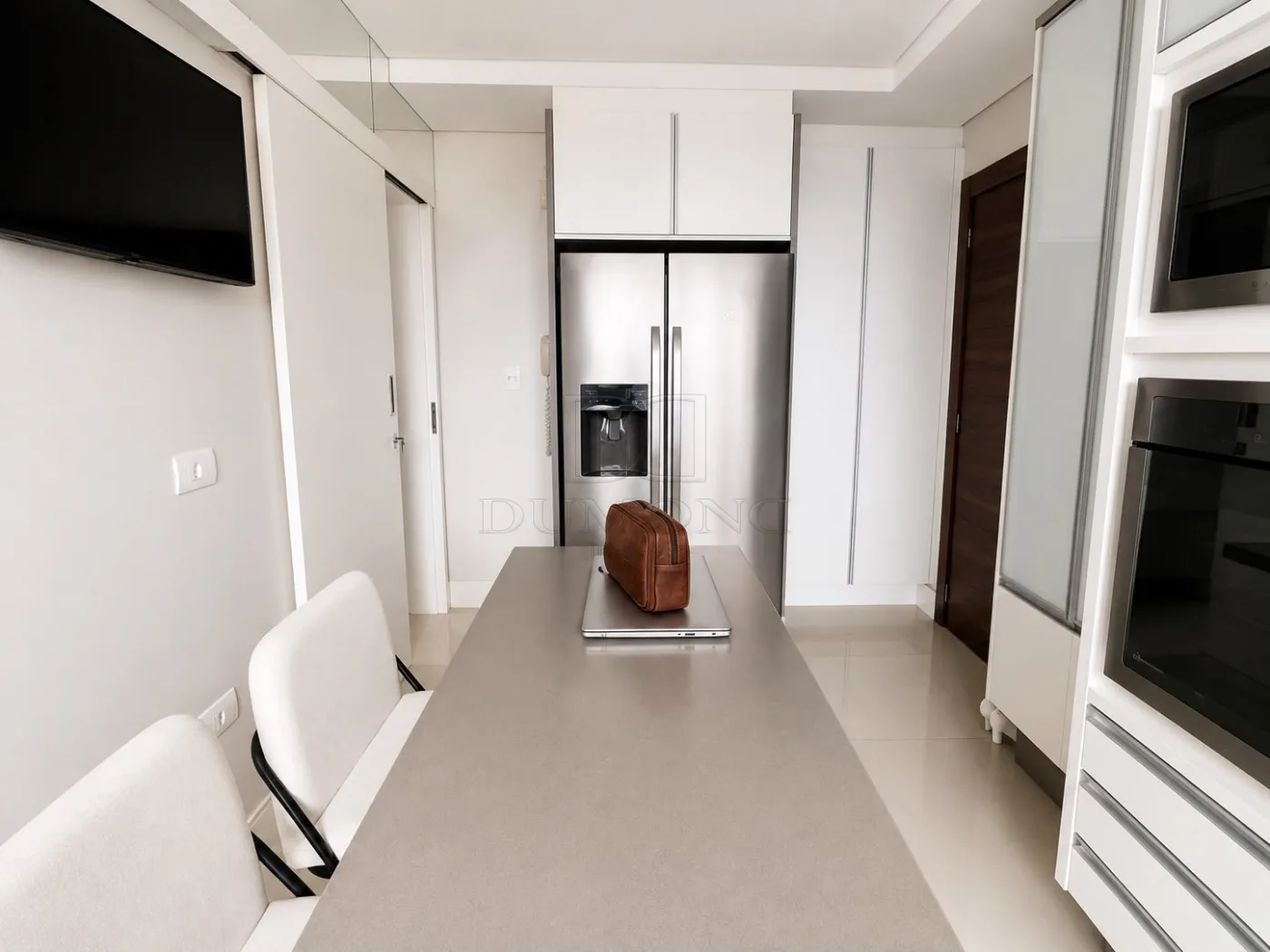 APARTAMENTO DE ALTO PADRÃO À VENDA E LOCAÇÃO NO EDIFÍCIO COUNTRY VILLE EM FOZ DO IGUAÇU!!