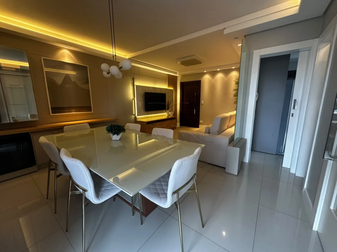 APARTAMENTO DE ALTO PADRÃO À VENDA E LOCAÇÃO NO EDIFÍCIO COUNTRY VILLE EM FOZ DO IGUAÇU!!