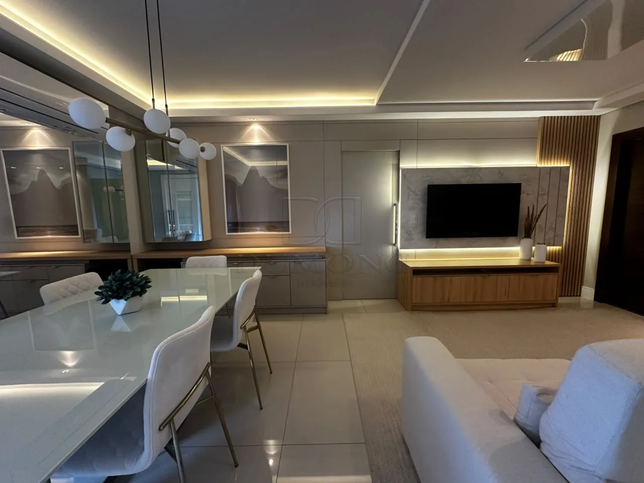 APARTAMENTO DE ALTO PADRÃO À VENDA E LOCAÇÃO NO EDIFÍCIO COUNTRY VILLE EM FOZ DO IGUAÇU!!