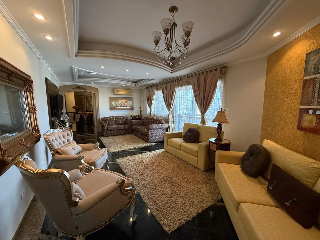 APARTAMENTO PARA VENDA E LOCAÇÃO NO EDIFÍCIO MAISON CLASSIC EM FOZ DO IGUAÇU/PR