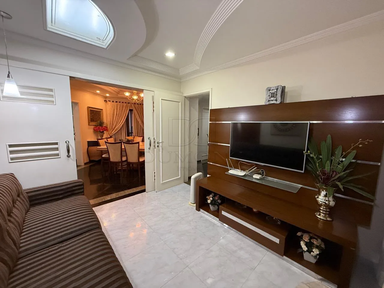 APARTAMENTO PARA VENDA E LOCAÇÃO NO EDIFÍCIO MAISON CLASSIC EM FOZ DO IGUAÇU/PR