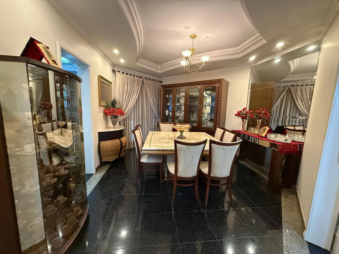 APARTAMENTO PARA VENDA E LOCAÇÃO NO EDIFÍCIO MAISON CLASSIC EM FOZ DO IGUAÇU/PR