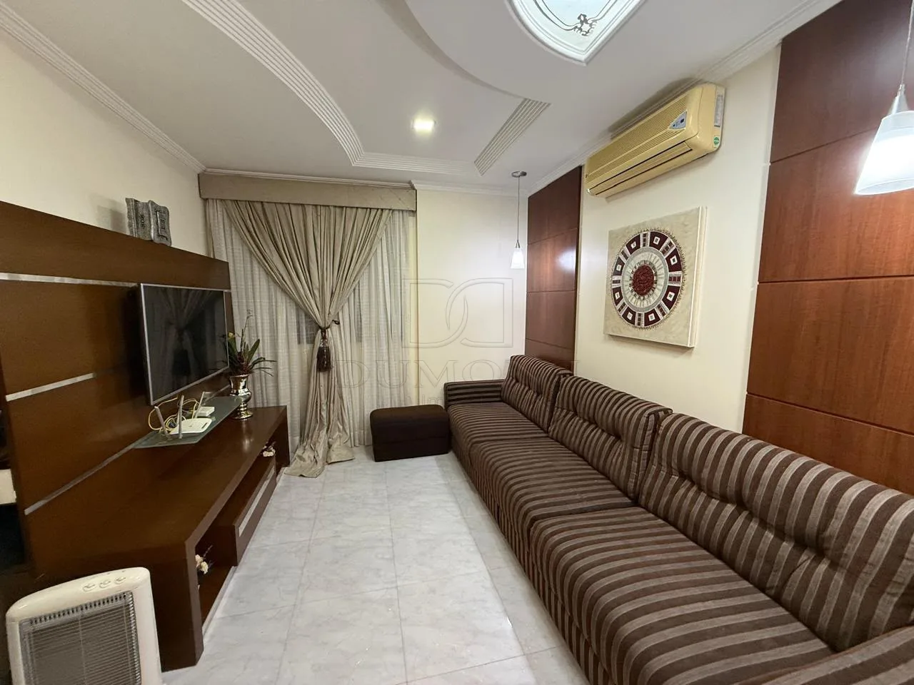 APARTAMENTO PARA VENDA E LOCAÇÃO NO EDIFÍCIO MAISON CLASSIC EM FOZ DO IGUAÇU/PR