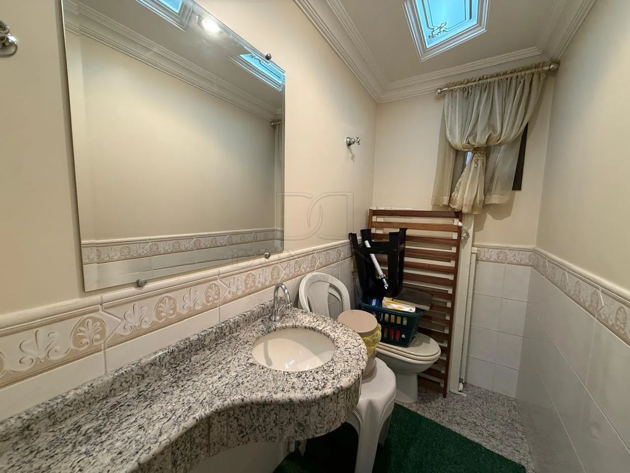 APARTAMENTO PARA VENDA E LOCAÇÃO NO EDIFÍCIO MAISON CLASSIC EM FOZ DO IGUAÇU/PR