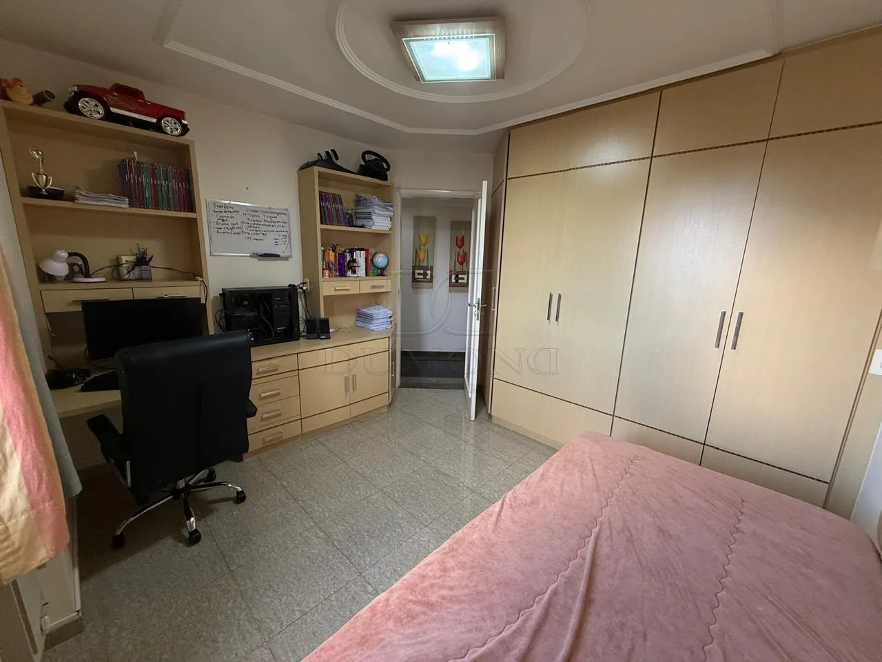 APARTAMENTO PARA VENDA E LOCAÇÃO NO EDIFÍCIO MAISON CLASSIC EM FOZ DO IGUAÇU/PR
