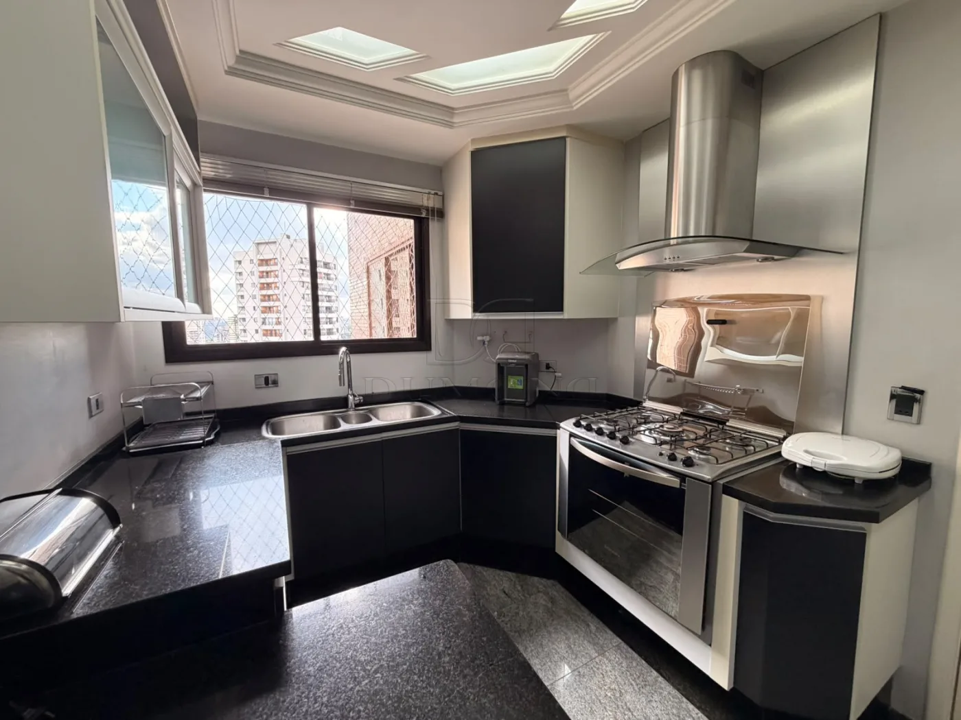 APARTAMENTO PARA VENDA E LOCAÇÃO NO EDIFÍCIO MAISON CLASSIC EM FOZ DO IGUAÇU/PR