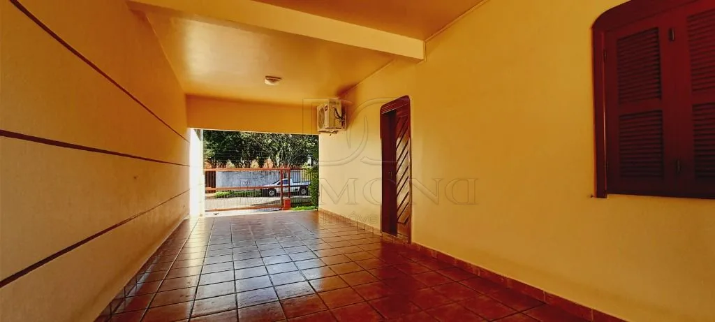 Lindo sobrado à venda no Jardim Polo Centro em Foz do Iguaçu/PR