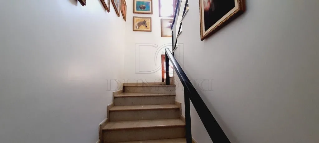 Lindo sobrado à venda no Jardim Polo Centro em Foz do Iguaçu/PR