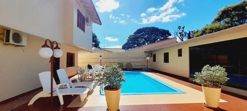 Lindo sobrado à venda no Jardim Polo Centro em Foz do Iguaçu/PR