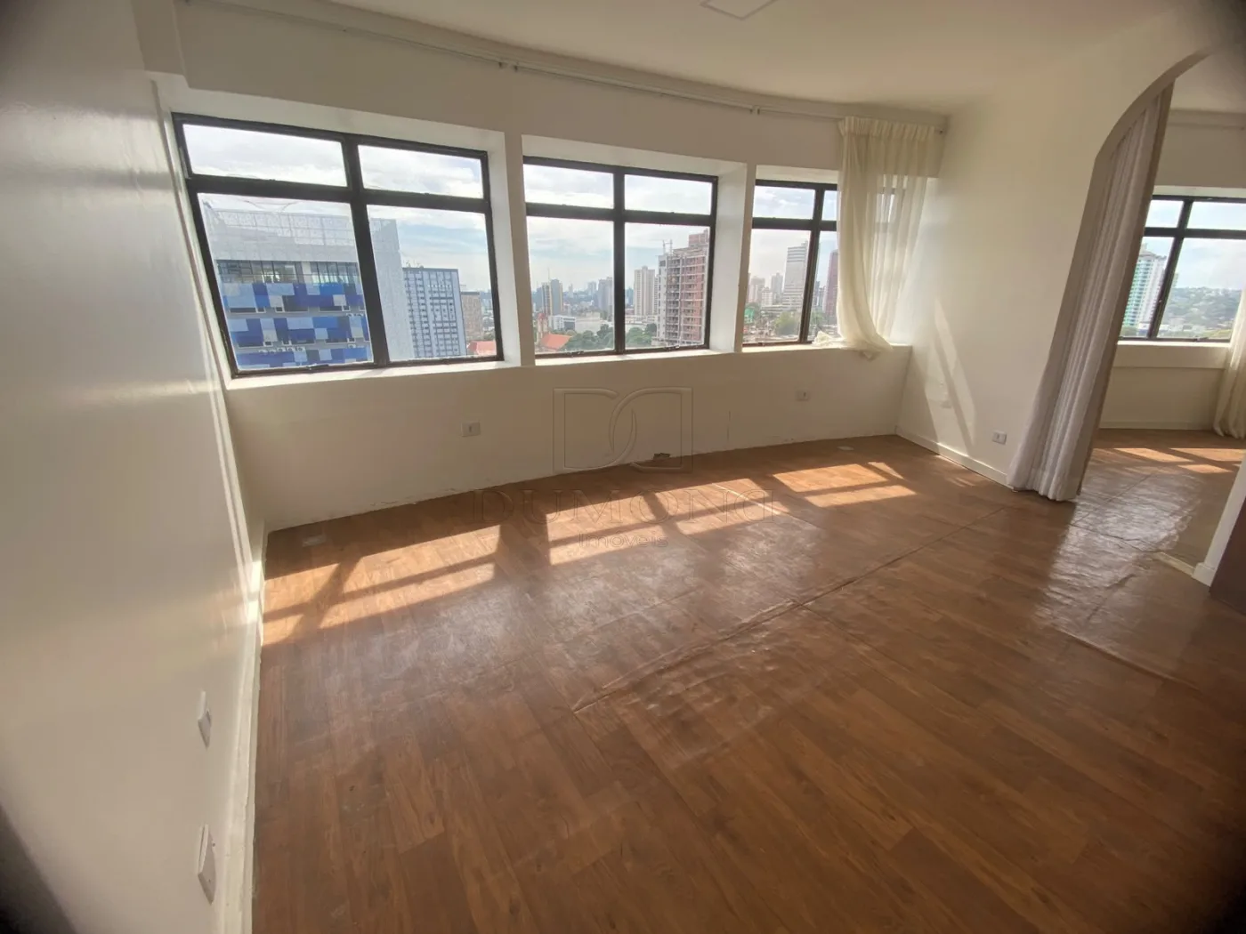 Sala/Conjunto Comercial para alugar em Centro, Foz do Iguaçu — Portal Chave Fácil