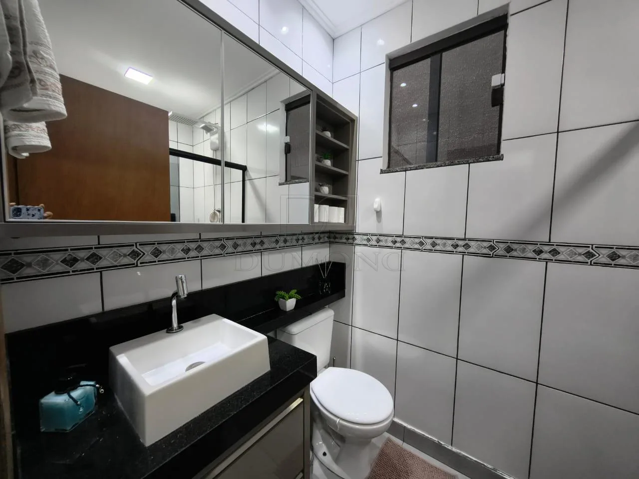 EXCELENTE CASA À VENDA COM 02 DORMITÓRIOS NO JARDIM OURO VERDE