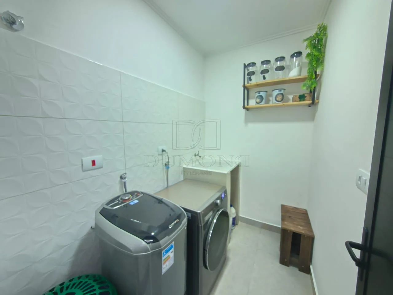 EXCELENTE CASA À VENDA COM 02 DORMITÓRIOS NO JARDIM OURO VERDE