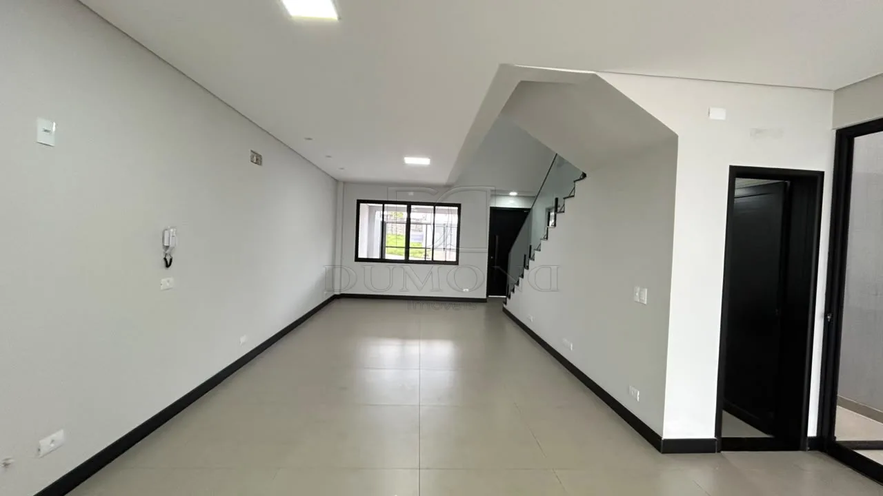 Sobrado à venda no Jardim Maracanã, em Foz do Iguaçu, ideal para famílias que buscam conforto, espaço e praticidade.