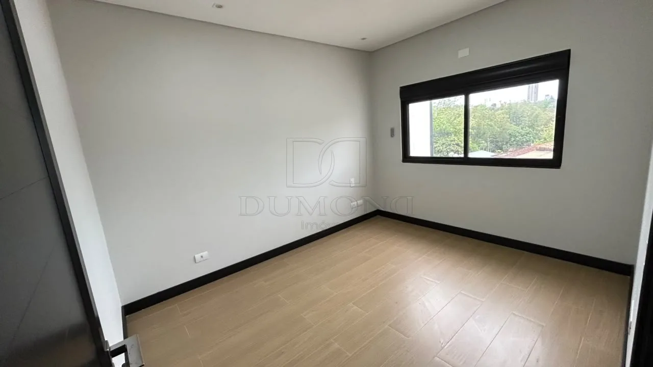 Sobrado à venda no Jardim Maracanã, em Foz do Iguaçu, ideal para famílias que buscam conforto, espaço e praticidade.