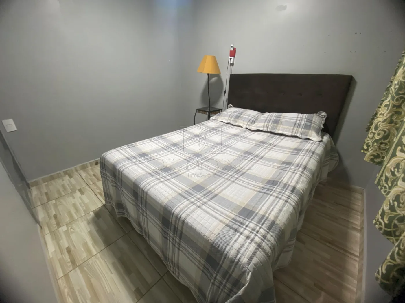 Casa Espaçosa com 5 Quartos na Vila A ? Próxima ao Costa Cavalcanti