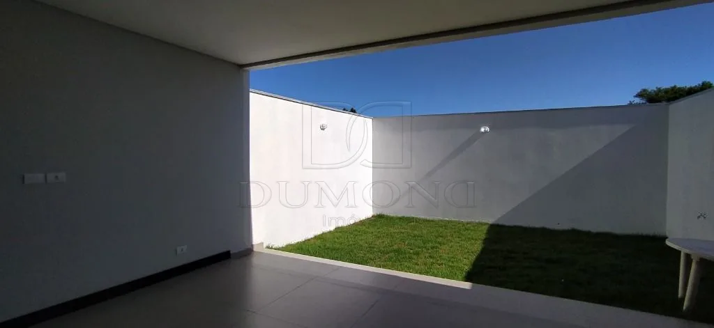 Sobrado à venda no Jardim Maracanã, em Foz do Iguaçu, ideal para famílias que buscam conforto, espaço e praticidade.