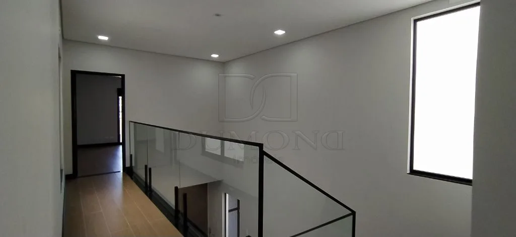 Sobrado à venda no Jardim Maracanã, em Foz do Iguaçu, ideal para famílias que buscam conforto, espaço e praticidade.