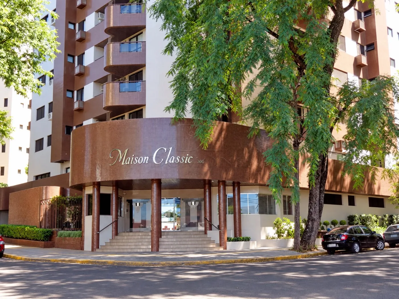 Apartamento de Alto Padrão com 02 Suítes no Maison Classic ? Centro