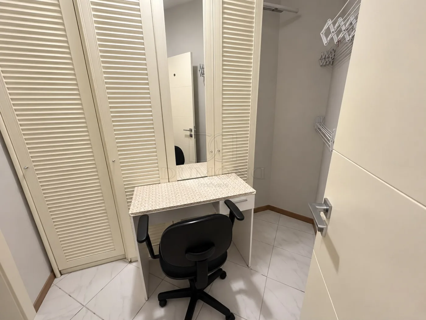 Apartamento de Alto Padrão com 02 Suítes no Maison Classic ? Centro