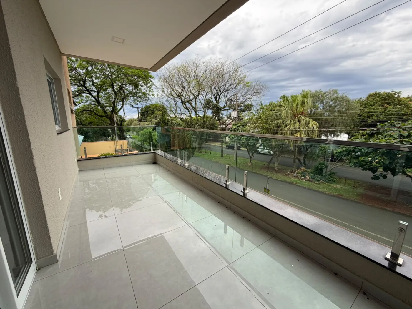 Apartamento semi-mobiliado para locação na região da Vila A
