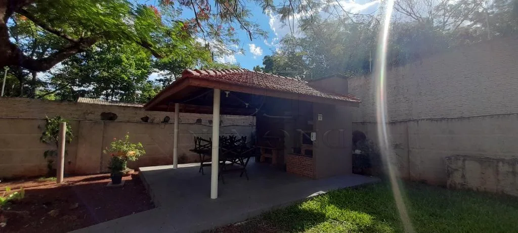 Apartamento Residencial Mobiliado Venda e Locação no Edifício Paraná