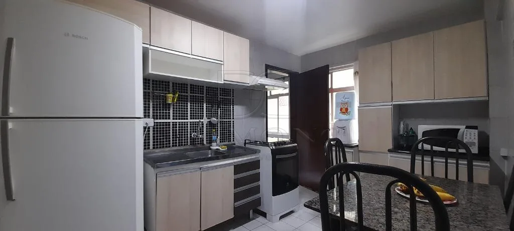 Apartamento Residencial Mobiliado Venda e Locação no Edifício Paraná