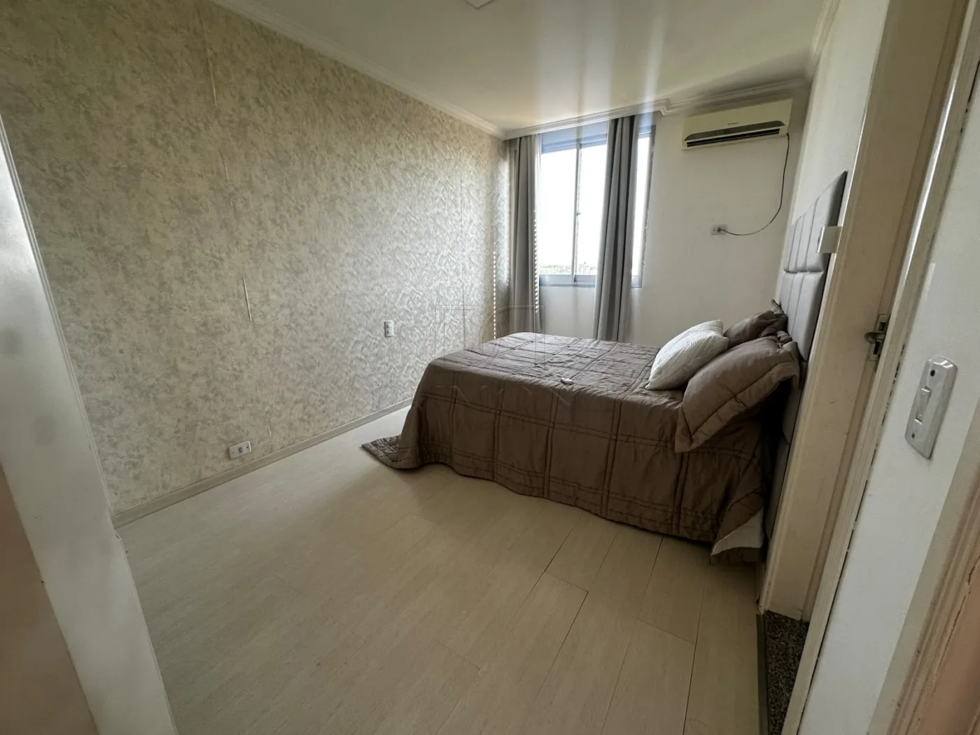 Apartamento Duplex para Alugar no Edifício Missões  Foz do Iguaçu/PR | 4 Dormitórios